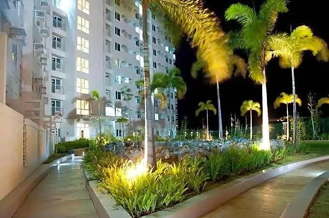 Staycation Alabang Legit 호텔